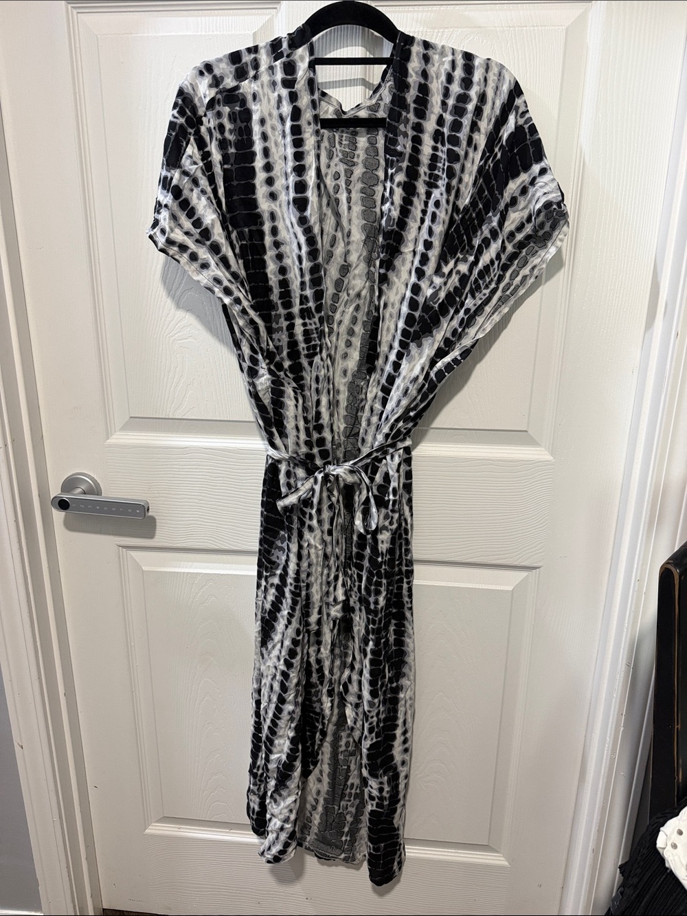 Black & White Tie-Dye Kimono Duster